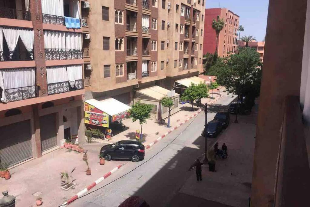 Appartement Tout Confort Avec Possibilite Transport Aeroport Маракеш Екстериор снимка