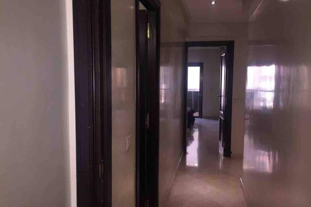 Appartement Tout Confort Avec Possibilite Transport Aeroport Маракеш Екстериор снимка